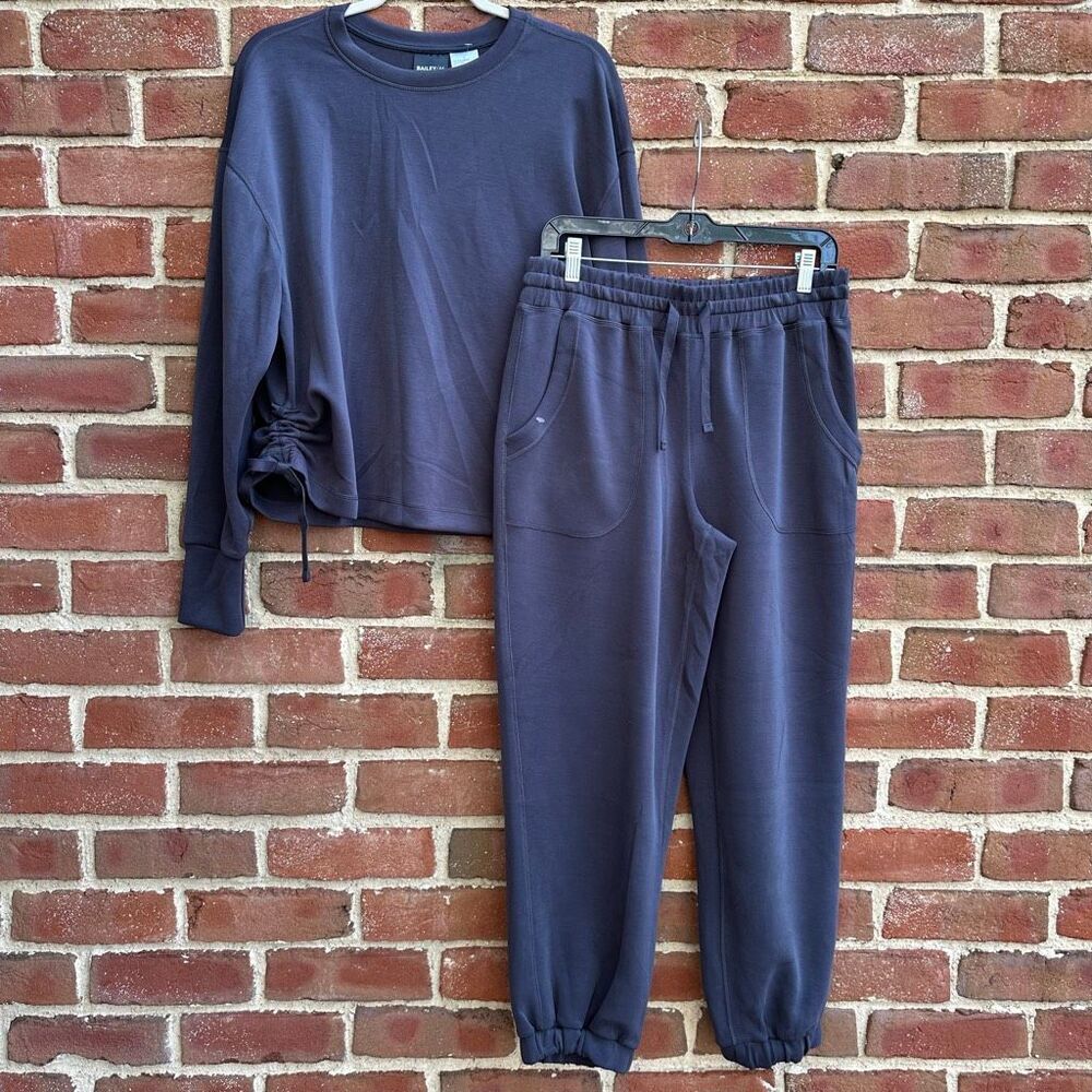 Bailey/44 $275 | Softest Sweatshirt & Jogger 2pc Set gray XS NEW - Picture 2 of 10